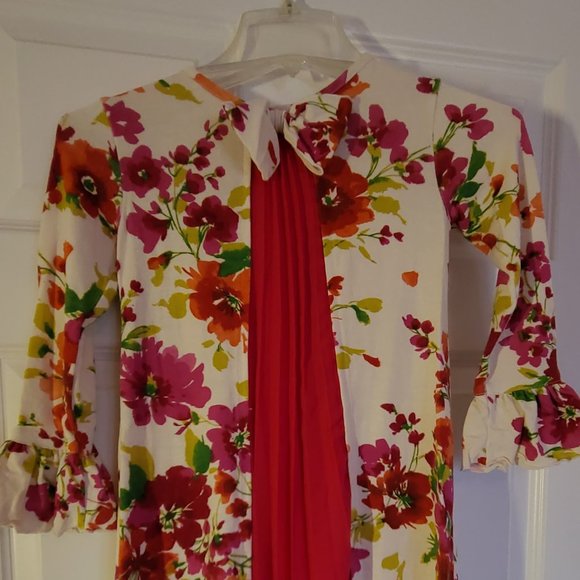 Big girls (Love you Lots - size 6x) floral tunic top - Picture 3 of 5